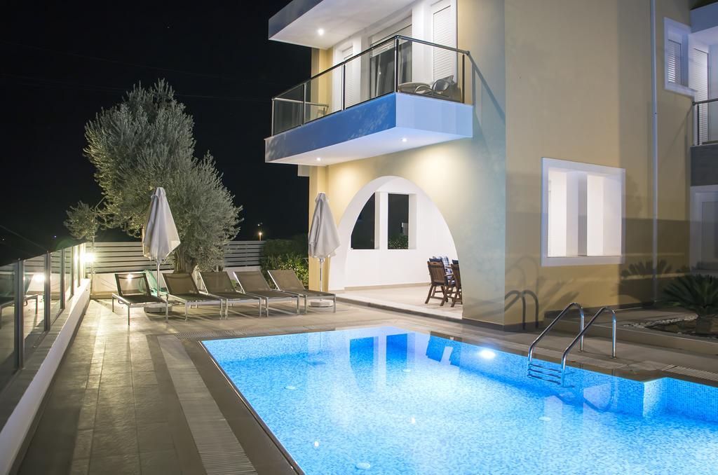 Aegean Horizon Villas