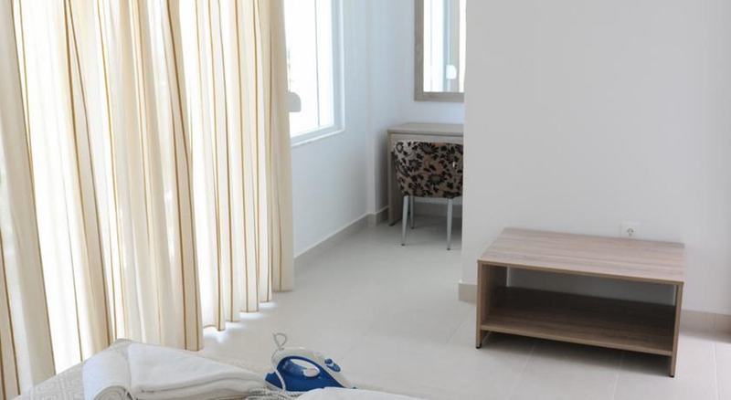 Aegean Horizon Villas *