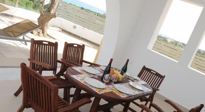 Aegean Horizon Villas * Gennadi