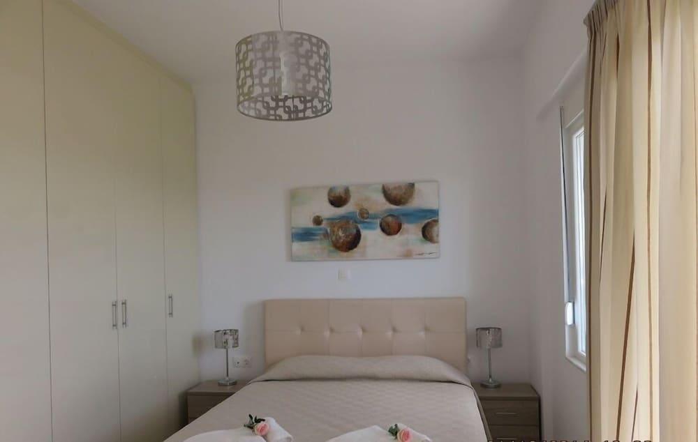 Aegean Horizon Villa Gennadi